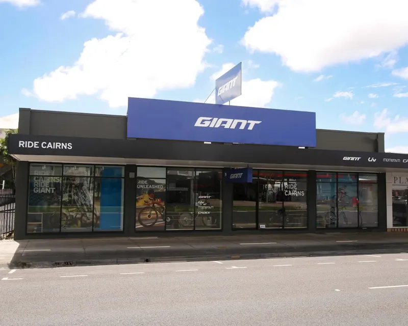 Giant Cairns