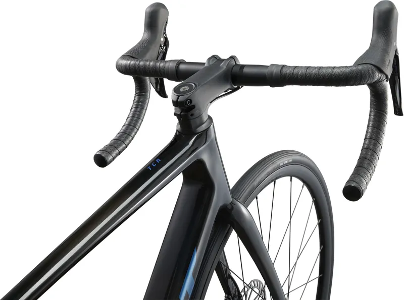 Giant TCR Advanced 2 Road Bike In Gloss Carbon/Electron Blue-4