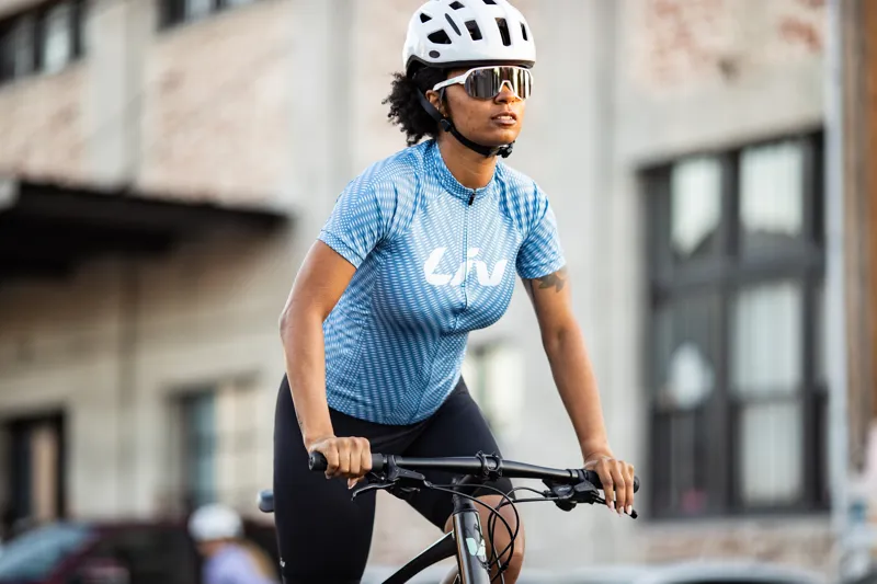 Liv Beliv Short Sleeve Womens Jersey In Aged Denim-2