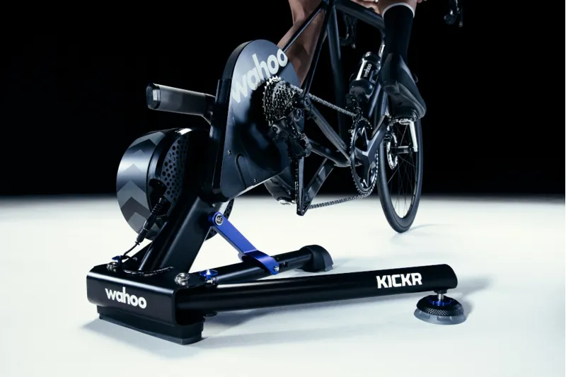 Wahoo KICKR V6 Smart Trainer in Black-5