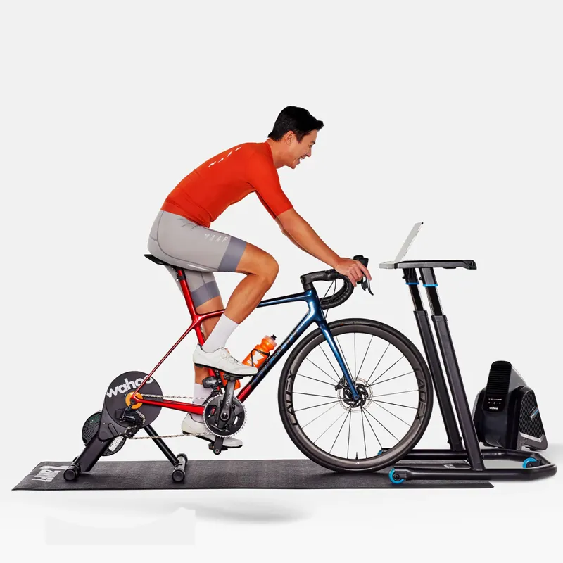 Wahoo KICKR CORE + Zwift One Smart Trainer-9