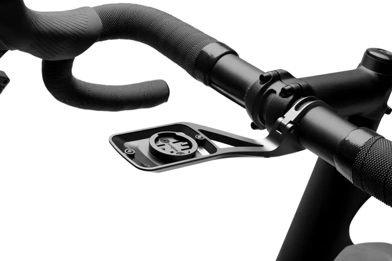 Wahoo ELEMNT ACE GPS Bike Computer in Black-6