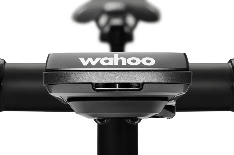 Wahoo ELEMNT ACE GPS Bike Computer in Black-2