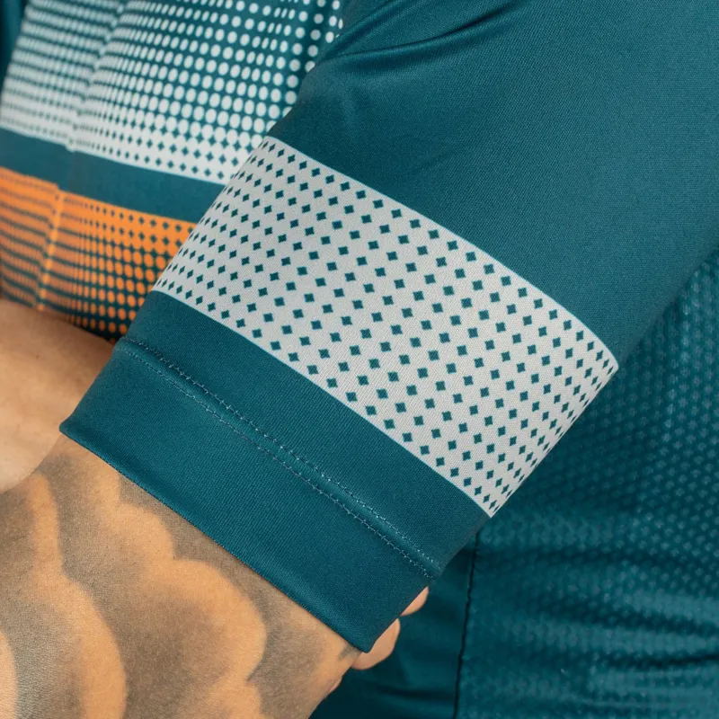 Bellwether Pinnacle Mens Cycling Jersey Short Sleeve in Forest-4