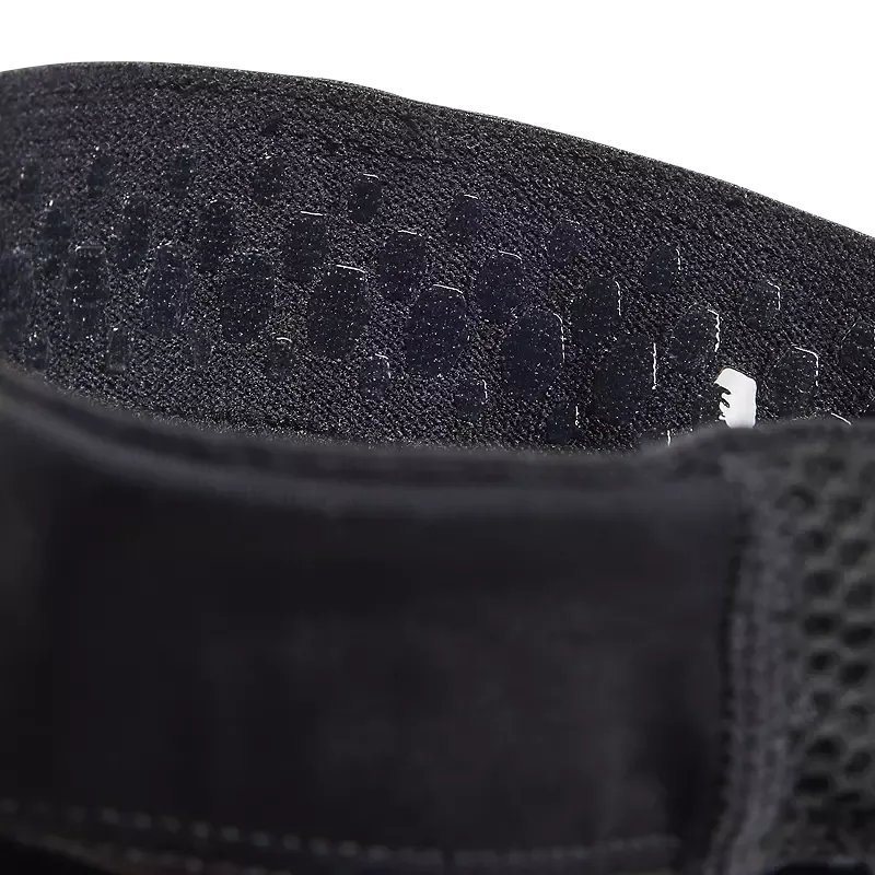 Fox Youth Enduro Knee Sleeve in Black One Size-4