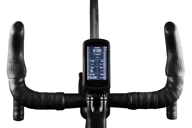 Giant Recon Plus TL300R Rear Light and Radar in Black-3