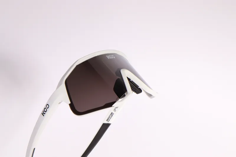 Koo Demos Maratona dles Dolomites Cycling Sunglasses White Matt/Silver Gradient Mirror-1