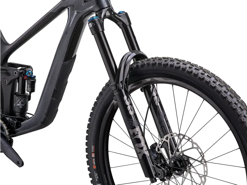 Giant Reign Advanced Pro 1 Carbon Enduro Mountain Bike in Black Diamond/Carbon-6