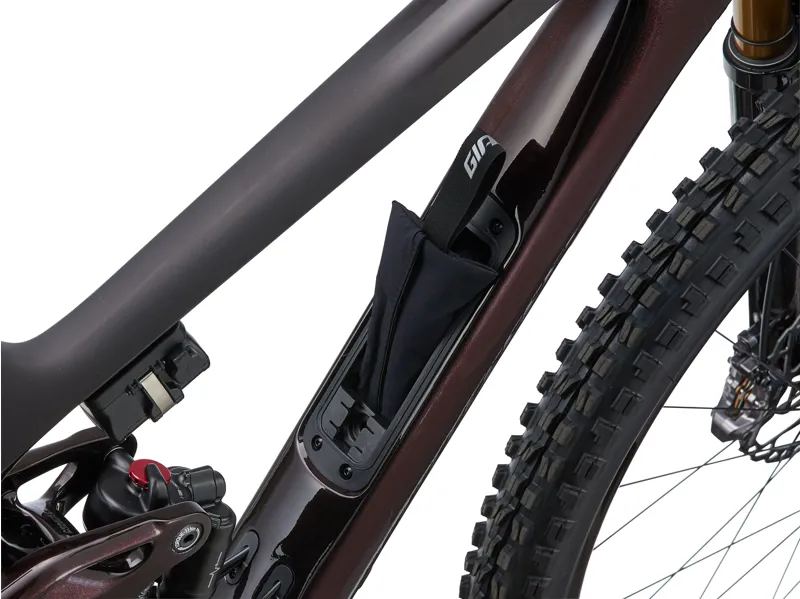 Giant Trance Advanced Pro 29 1 Mountain Bike in Cordovan-9