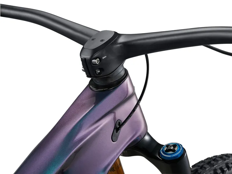 Giant Trance X Advanced 0 Trail Mountain Bike in Blue Dragonfly-10