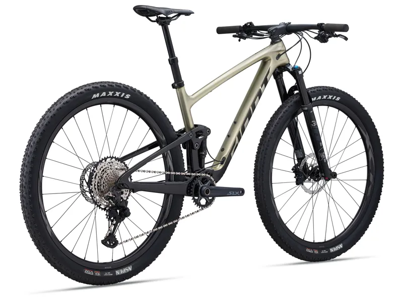 Giant Anthem Advanced 29 2 Mountain Bike in Golden Haze-1