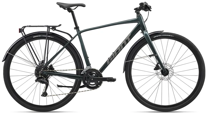Giant Cross City 2 Disc Equipped Mens Flat Bar Road Bike in 
