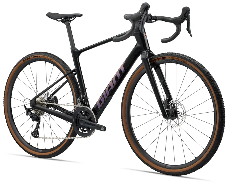 Giant Revolt Advanced 2 Men's Carbon Gravel Bike in Carbon-1