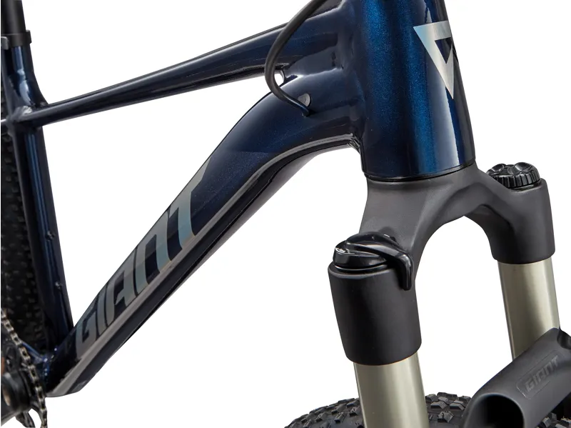 Giant Talon 29 0 Mens Hardtail Mountain Bike in Ultra Navy-3