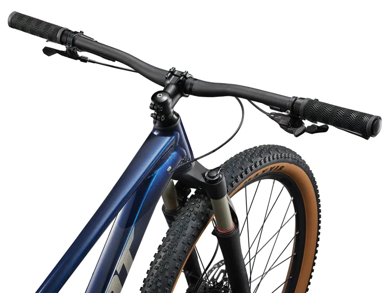Giant Talon 29 0 Mens Hardtail Mountain Bike in Ultra Navy-4