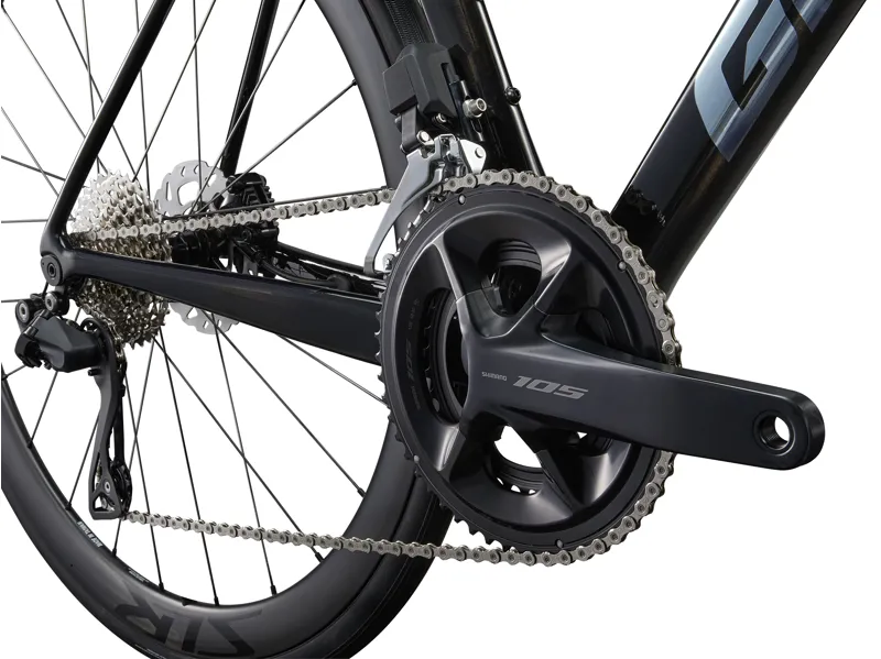 Giant TCR Advanced Pro 1 Di2 Road Bike In Gloss Carbon
