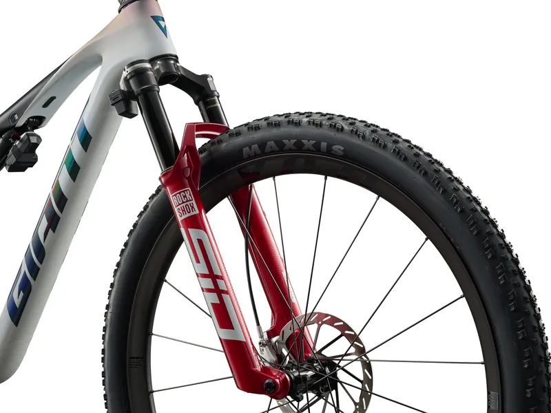 Giant Anthem Advanced SL SE XC Race Bike in White/Carbon-3