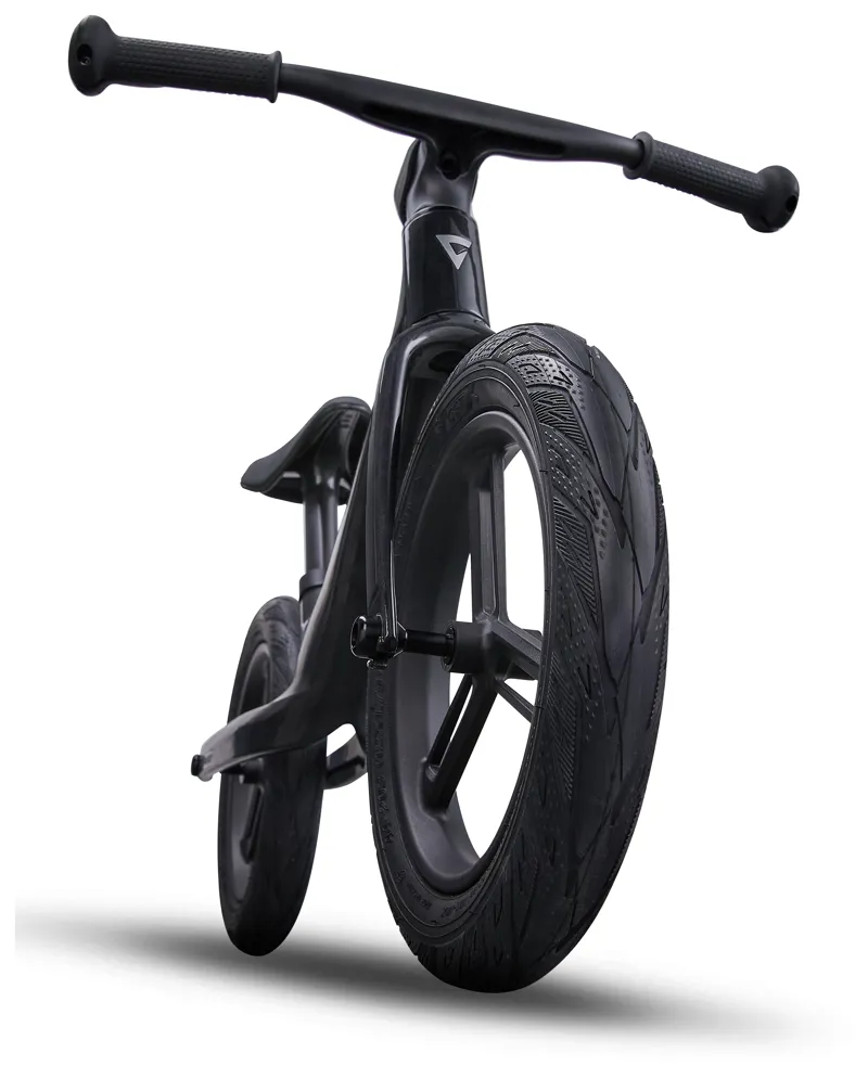 Giant Pre rCarbon Kid's Balance Bike in Black-2