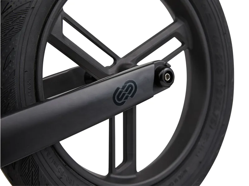 Giant Pre rCarbon Kid's Balance Bike in Black-8