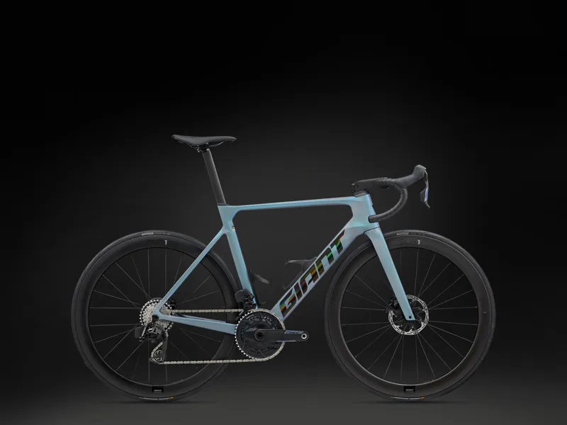 Giant Propel Advanced Pro 0 Sram Force AXS Mens Aero Road Bike in Prismatic Haze-1