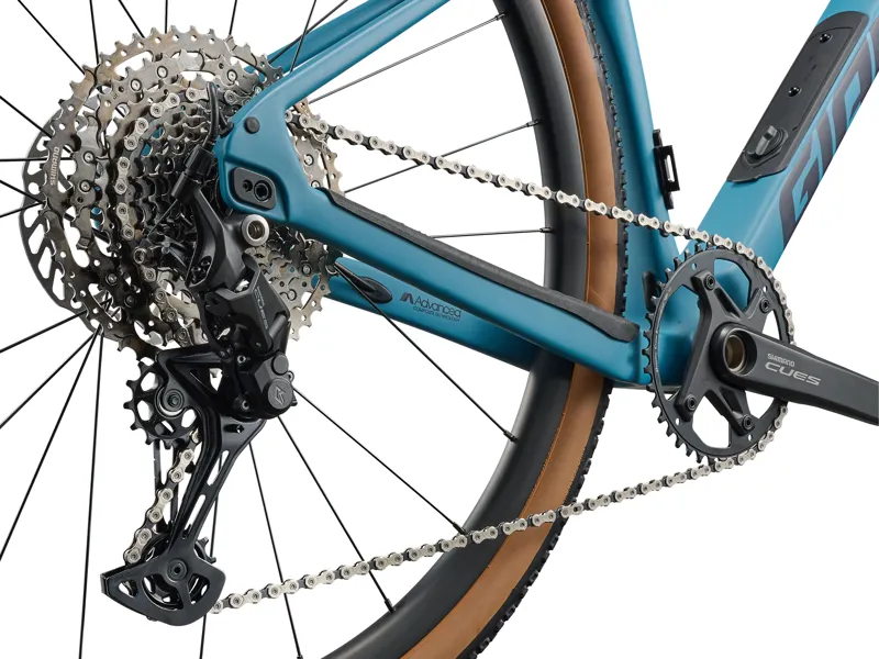 Giant Revolt Advanced 3 Mens Gravel Bike in Aquarium-3