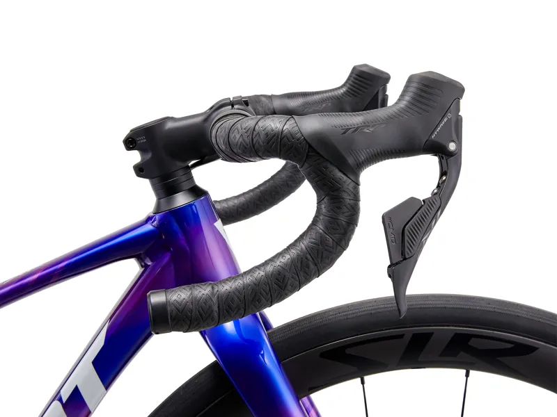 Giant Seek 1 Aluminium Kids Road Bike in Purple Storm-11