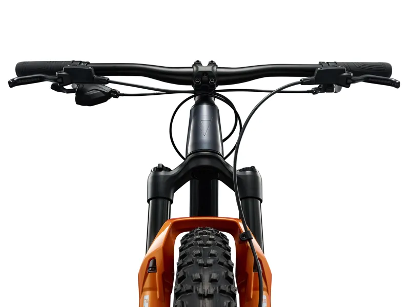 Giant STP 24 Kid's Mountain Bike in Black Chrome-7