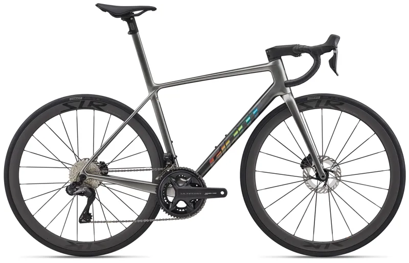 Giant TCR Advanced SL Mens Road Bike in Dark Chrome