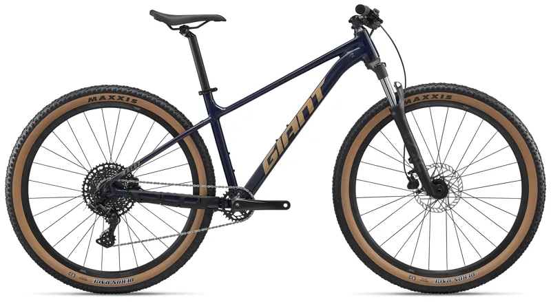 Giant Talon 29 2 Mens Aluminium Hardtail Mountain Bike in Eclipse