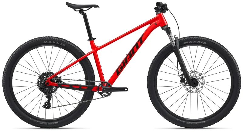 Giant Talon 29 2 Mens Aluminium Hardtail Mountain Bike in Phoenix Fire