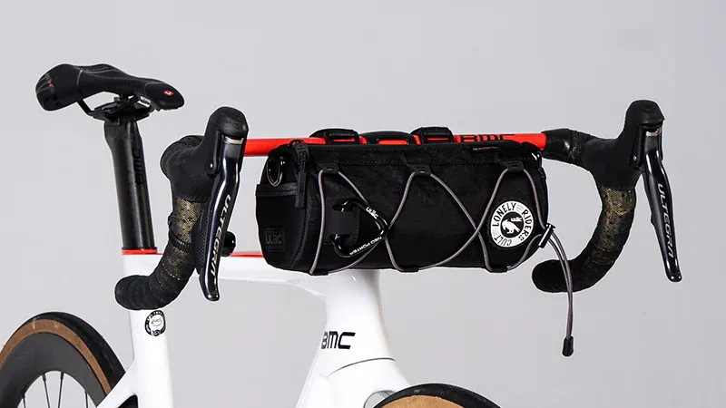 ULAC Coursier GT Handlebar Bag 1.7L in Black-2
