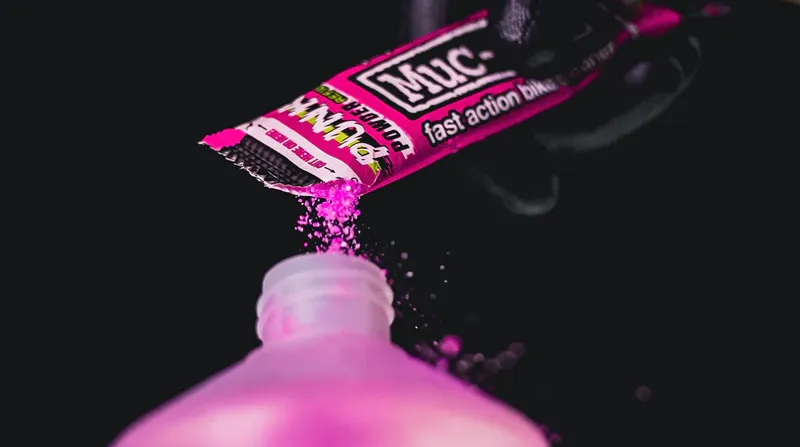 Muc-Off Punk Powder 4 Pack-3