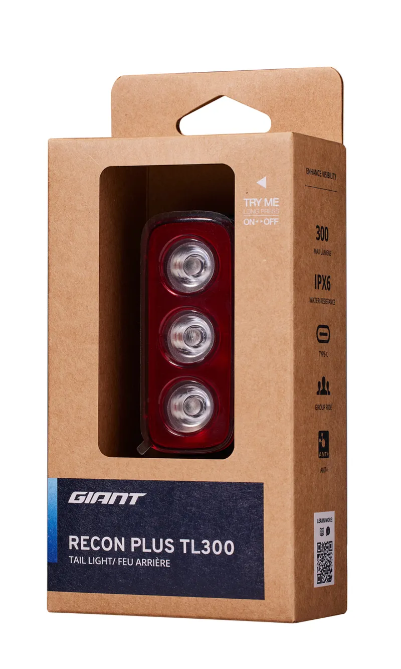 Giant Recon Plus TL300 Rear Light in Black-4