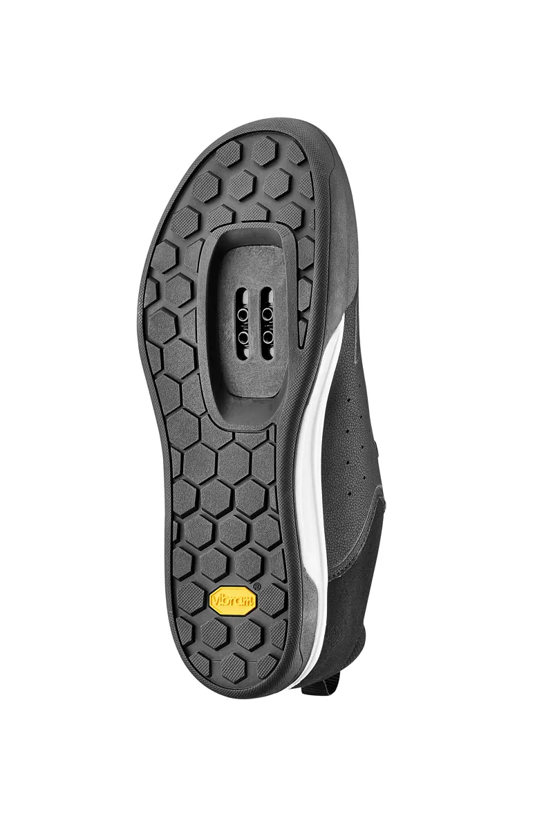 Giant Shuttle Clipless Lace Up Clip-In Mountain Bike Shoe in Black-4