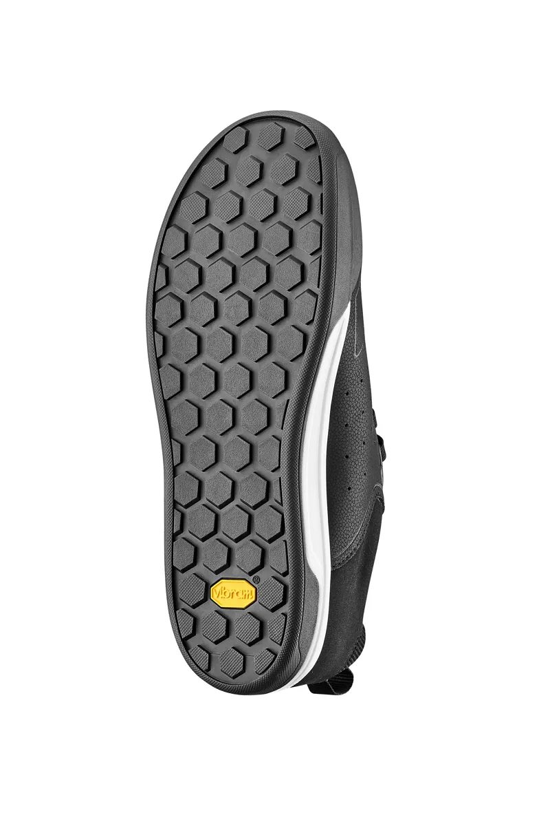 Giant Shuttle Flat Lace Up Mountain Bike Shoes in Black-4