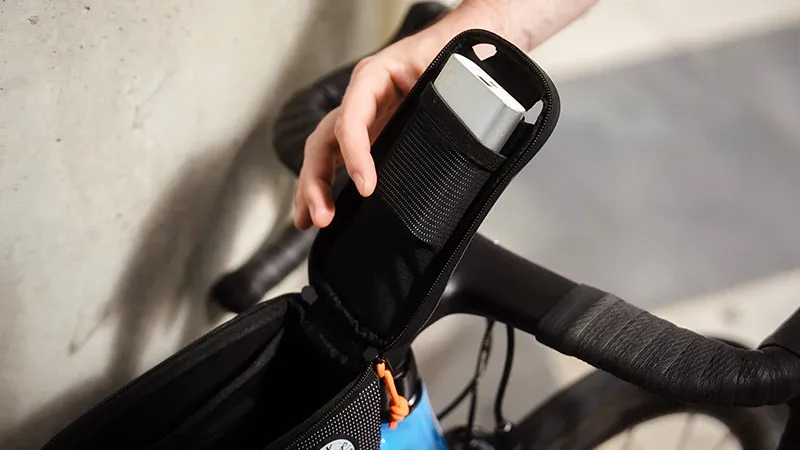 Ulack Trekking Verve Urban Top Tube Phone Bag in Black-7
