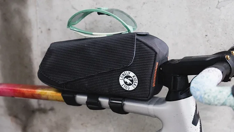 Ulack Verve Top Tube Bag Bolt-On Magnetic Closure 1.3L in Black-8