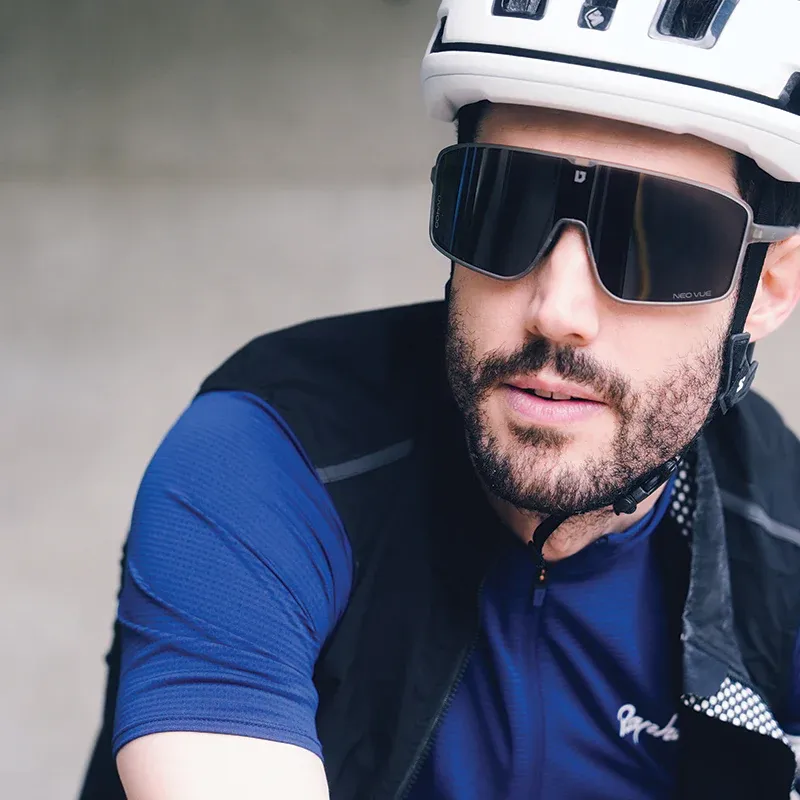 Ulac Otaku Sunglasses in Smoke Grey Frame with Polarized Black Lens-3