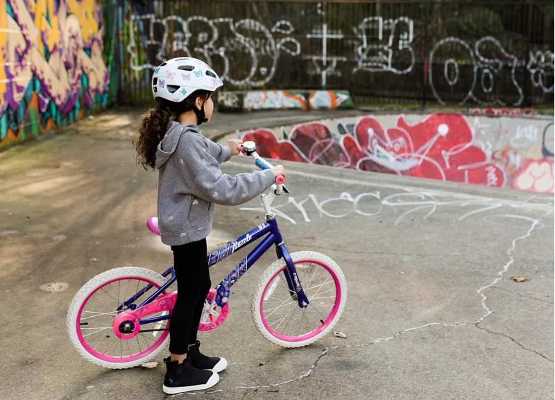 Lazer Nutz Kids Helmet With Kineticore Butterfly in White-8