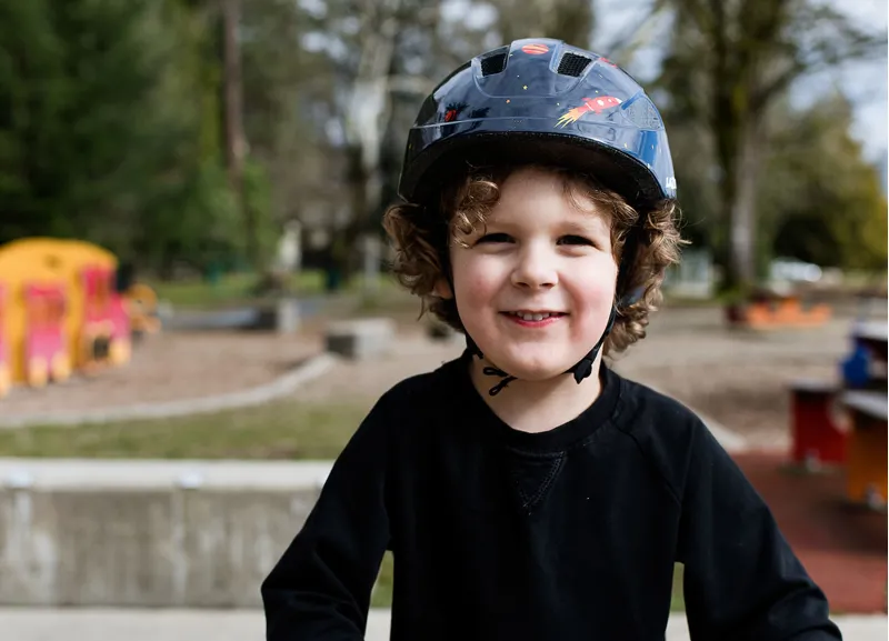 Lazer Nutz Kids Helmet With Kineticore Space in Blue-8