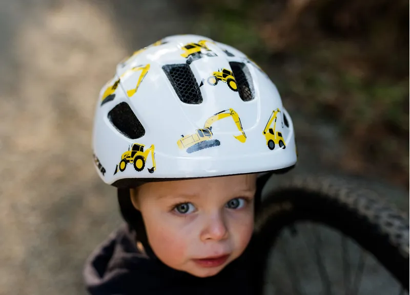 Lazer Pnut KinetiCore Kids Helmet Diggers in White-9